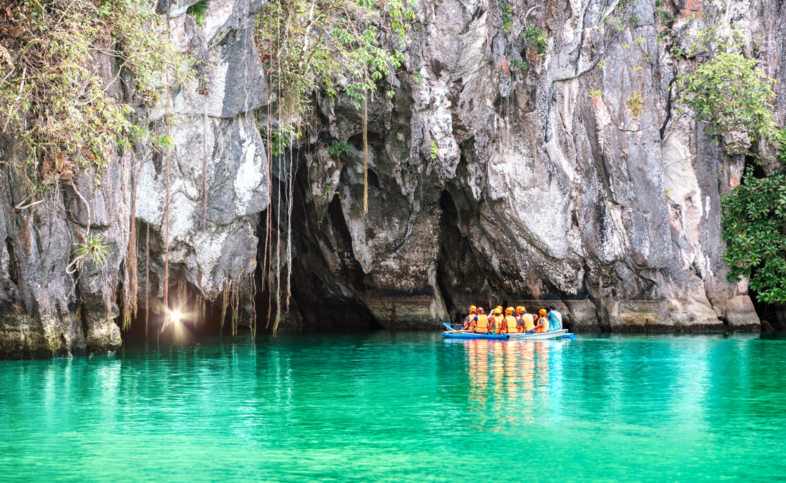 Εξερευνήστε το Puerto Princesa Subterranean River National Park!