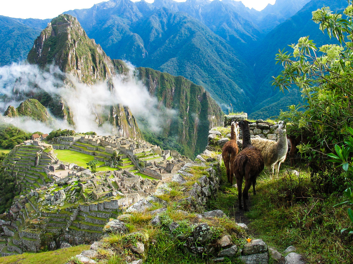 Περού, Exploring Machu Picchu με Αμαζόνιο και Χιλή